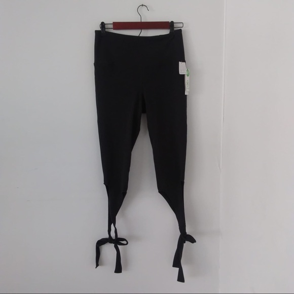 Gaiam Ballet Tie Leggings - Picture 2 of 5